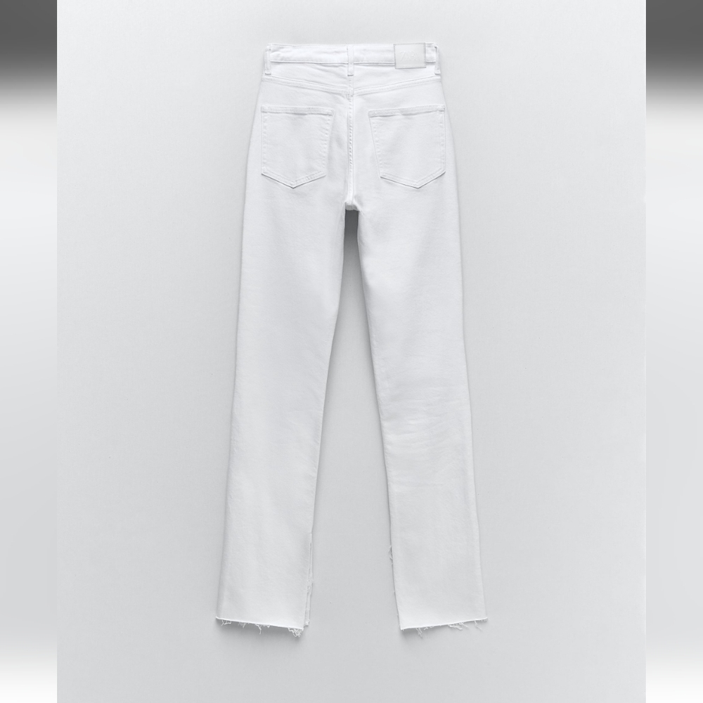 NWT Zara Super High Rise Slim Leg Flare Jeans With Split Hems, Size 2 - Picture 8 of 10